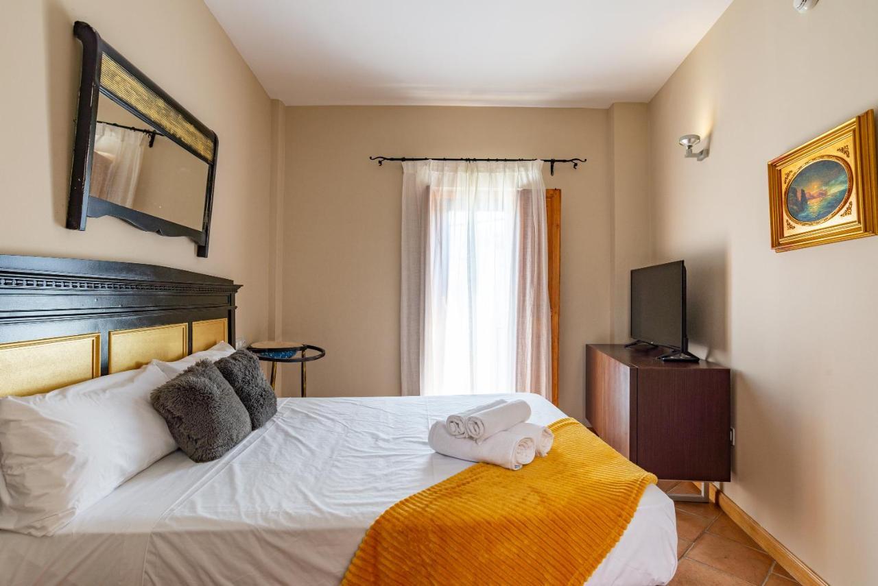 Hotel Albaicin Coín Eksteriør bilde